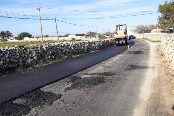 Red Eléctrica Española respon a les demandes de l’Ajuntament de Ciutadella i re-asfalta al complet els trams afectats pel cable elèctric