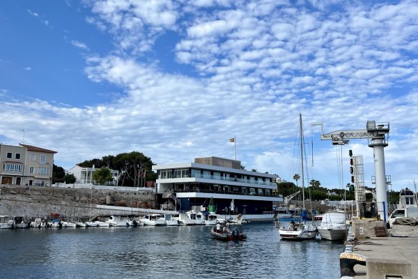 PSOE, PSM Més per Menorca i Ciutadella Endavant exigeixen a Ports IB que respecti la representació legítima de l'alcalde