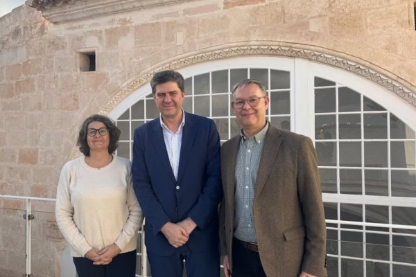 Reclamam al Govern una aportació directa i fixa per al Teatre des Born i per a les activitats del Museu Can Saura