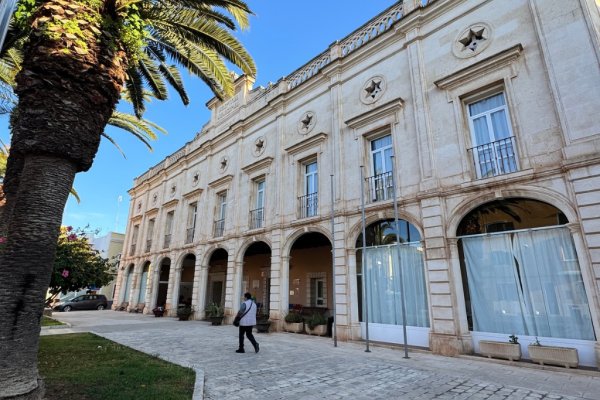 Inversió per gastar menys energia i modernitzar l’enllumenat públic a la plaça de Sant Antoni i el seu entorn